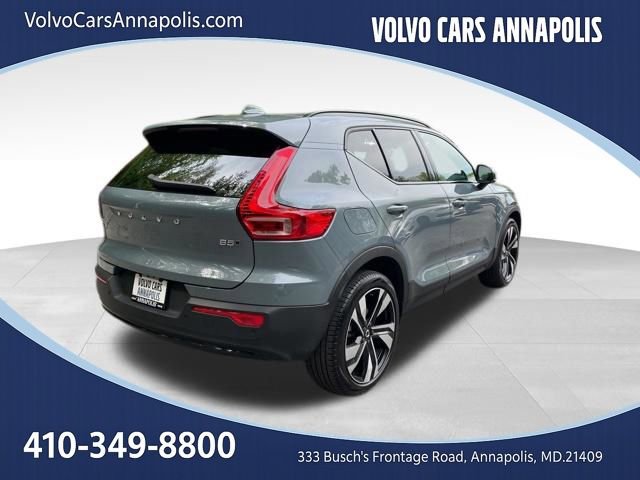 Certified 2023 Volvo XC40 B5 Plus w/ Climate Package AWD/4WD image 8