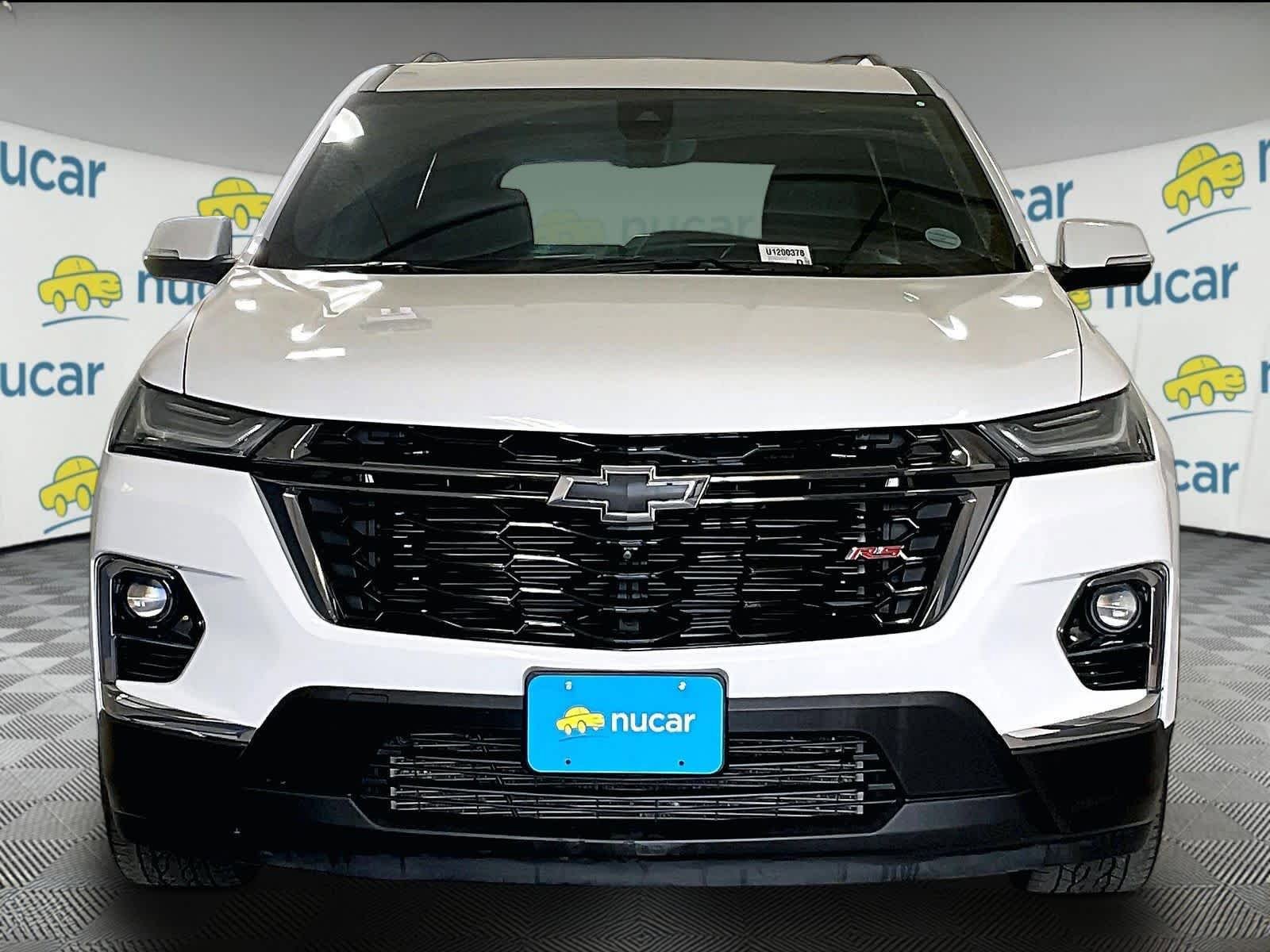 Used 2023 Chevrolet Traverse RS AWD/4WD image 2