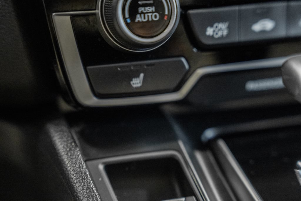 Used 2018 Honda CR-V Touring image 22