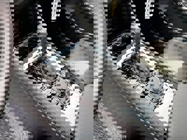 New 2026 MAZDA MAZDA3 Hatchback w/Premium Plus Pkg image 13