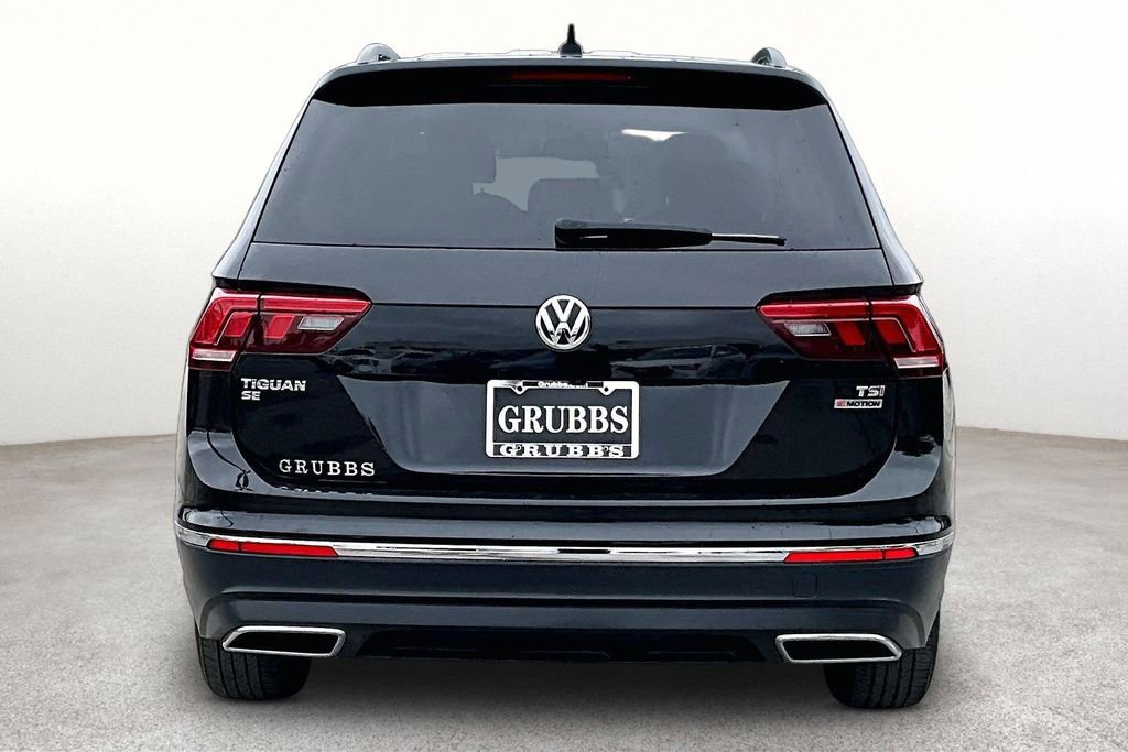 Used 2018 Volkswagen Tiguan SEL AWD/4WD image 6