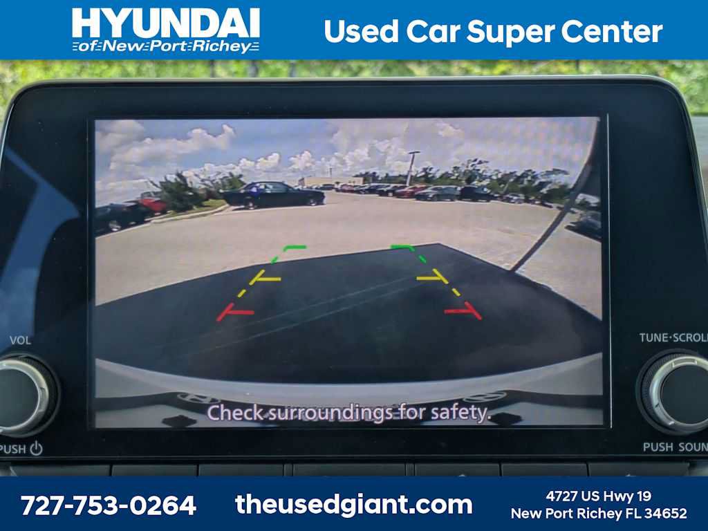 Used 2023 Nissan Rogue S FWD image 21