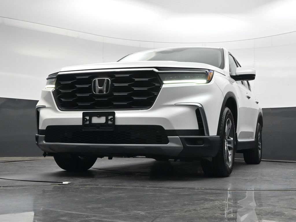 Used 2025 Honda Pilot EX-L image 43