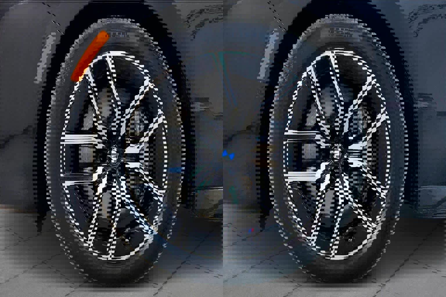 Certified 2023 BMW 760i xDrive image 11