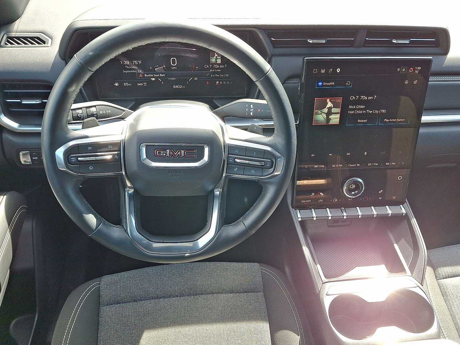 Used 2025 GMC Terrain Elevation w/ Black Edition AWD/4WD image 21
