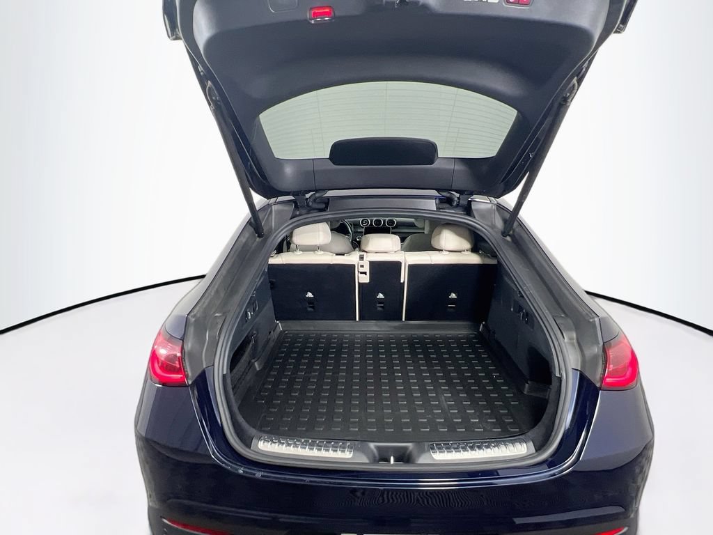 Used 2024 Mercedes-Benz GLC 300 4MATIC image 28