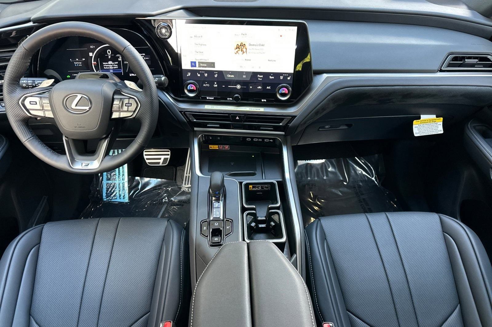 New 2026 Lexus TX 500h AWD image 14