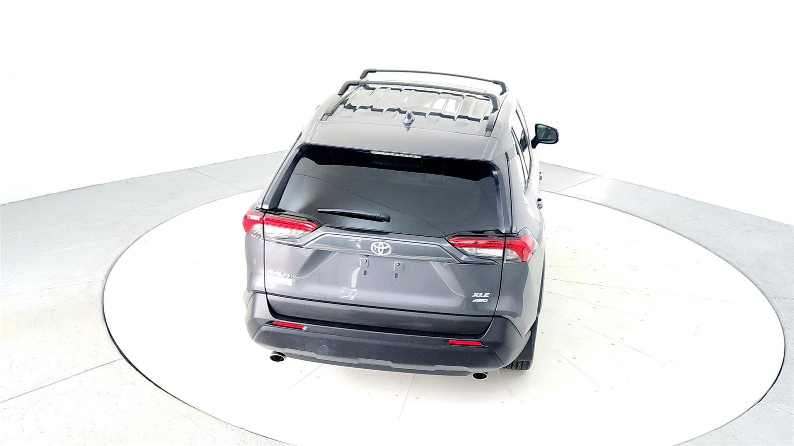 Certified 2022 Toyota RAV4 XLE Premium image 17
