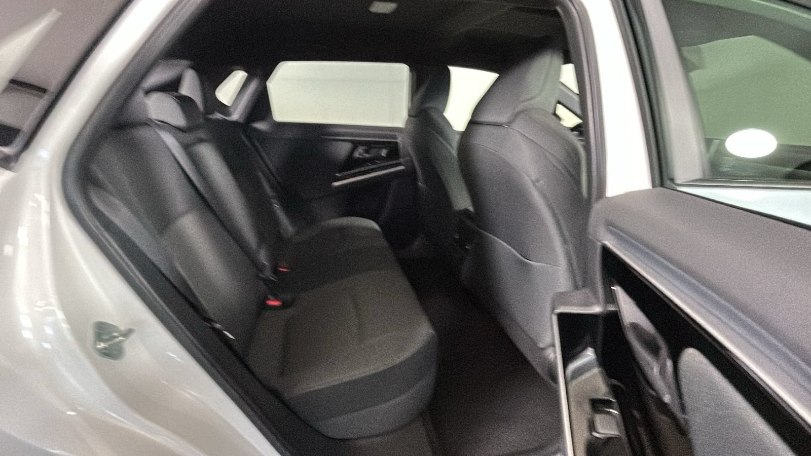 Used 2023 Subaru Solterra AWD image 33