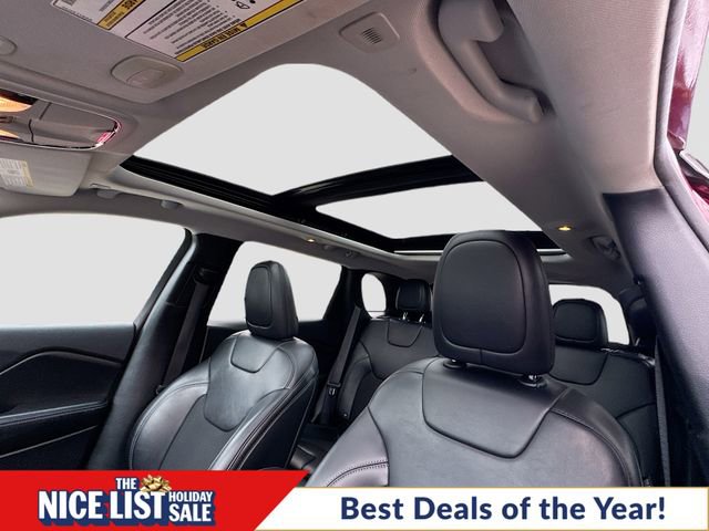 Used 2019 Jeep Cherokee Latitude Plus w/ Comfort/Convenience Group image 21