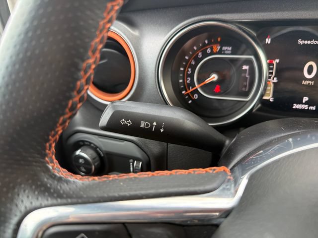 Used 2023 Jeep Gladiator Mojave w/ Cold Weather Group AWD/4WD image 19