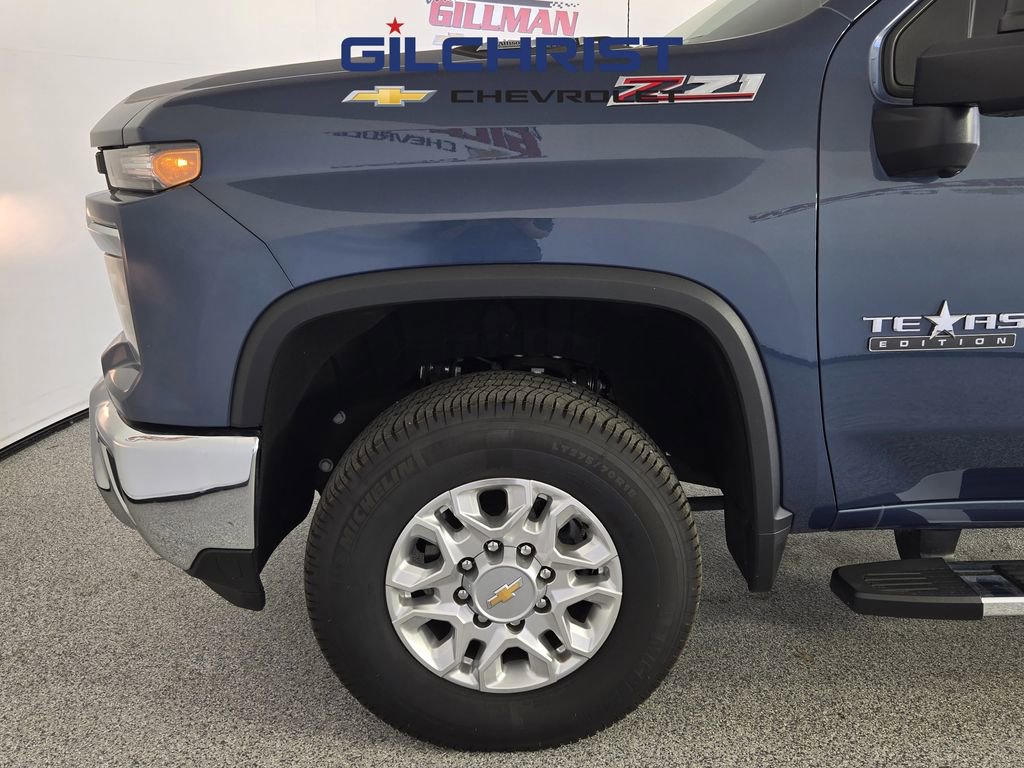 Used 2025 Chevrolet Silverado 2500 LT w/ Texas Edition image 10