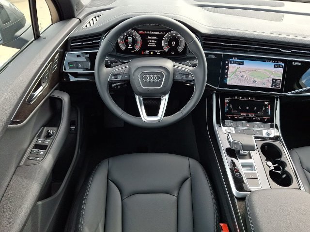 New 2026 Audi Q7 2.0T Premium AWD/4WD image 7