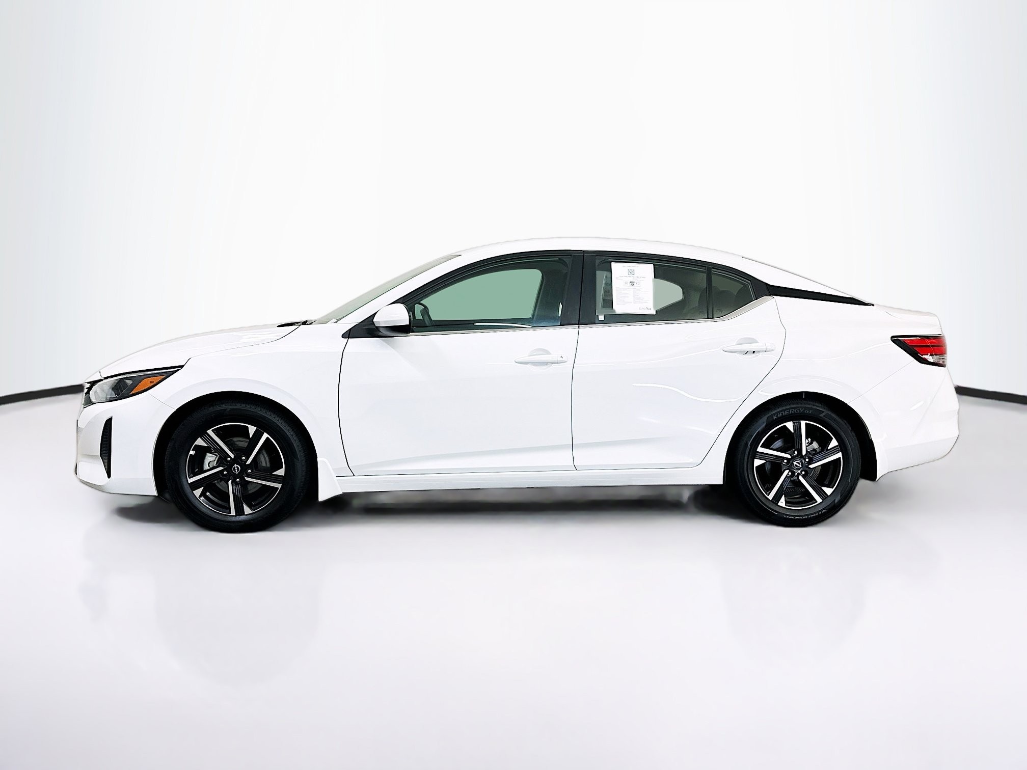 Used 2024 Nissan Sentra SV FWD image 4