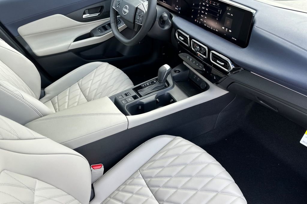 New 2026 Nissan Sentra SL w/ Floor Mat Package image 15