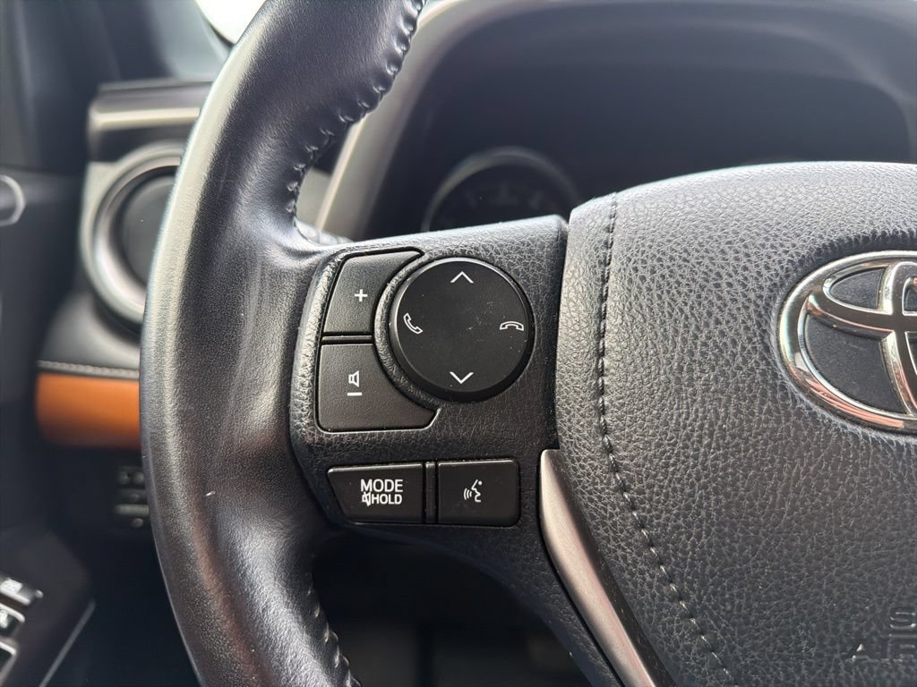 Used 2016 Toyota RAV4 SE AWD/4WD image 12