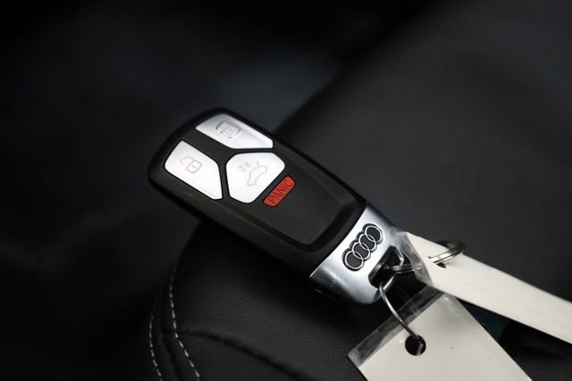 Used 2023 Audi Q5 2.0T Premium w/ Convenience Package image 32