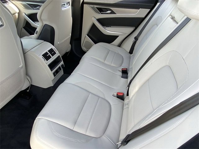 New 2025 Jaguar F-PACE R-Dynamic S image 15