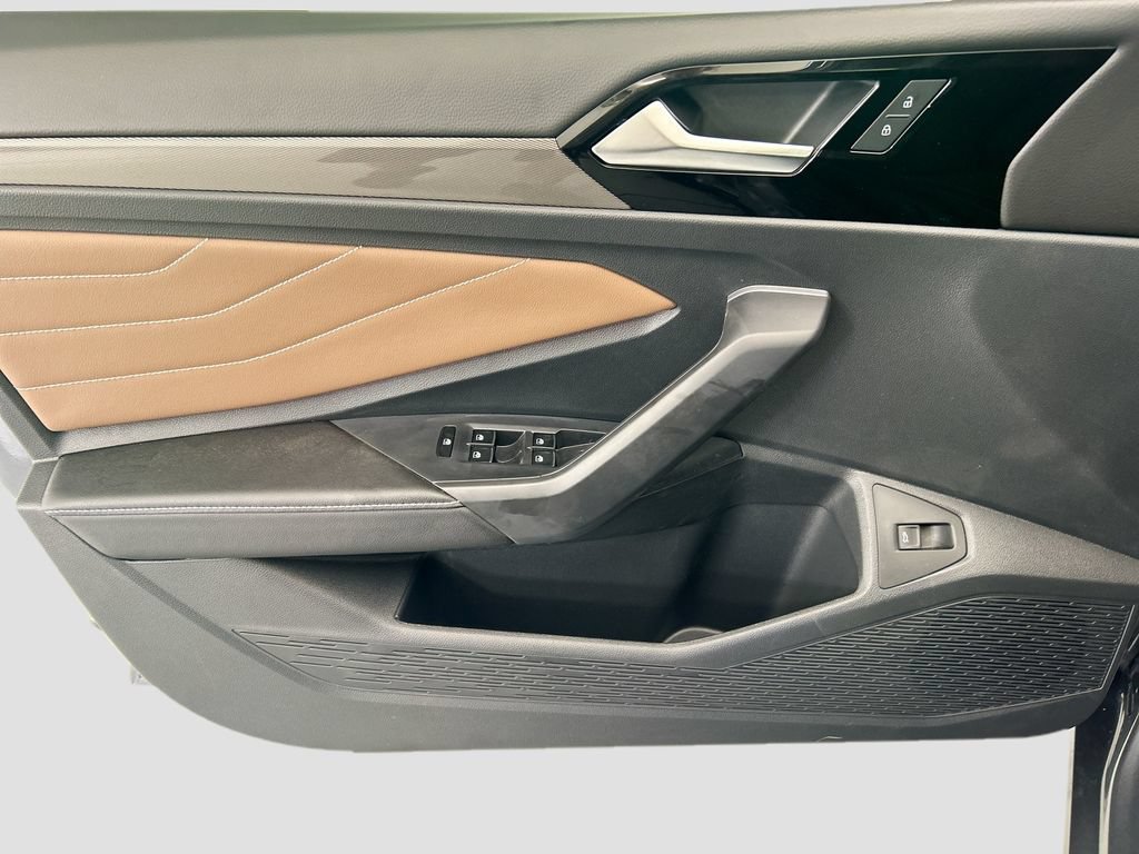 New 2026 Volkswagen Jetta SEL FWD image 23