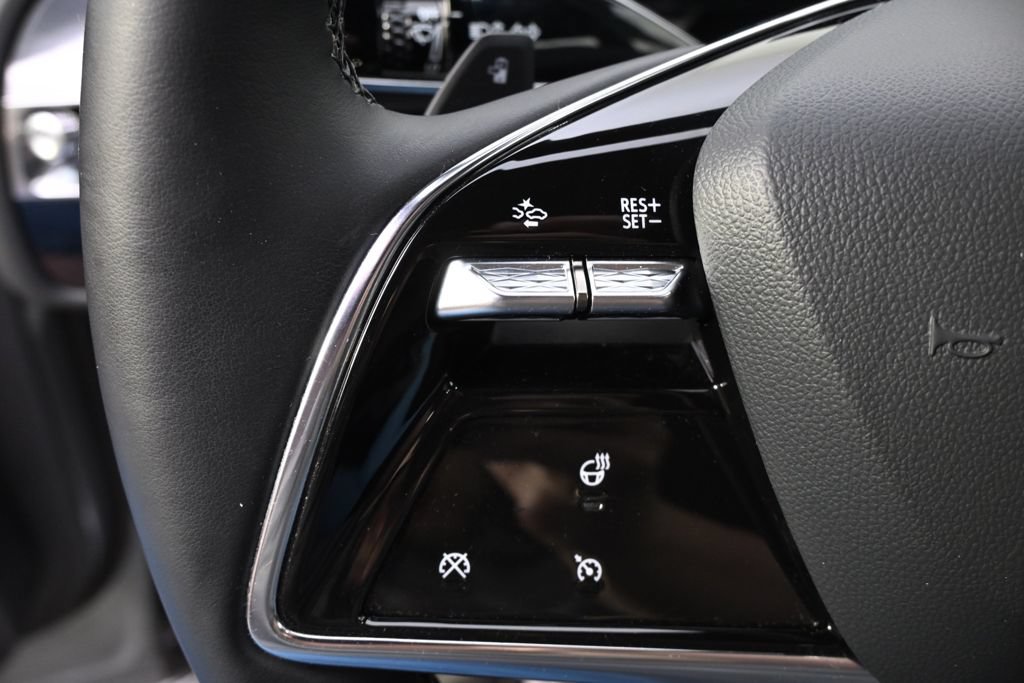 Certified 2024 Cadillac Lyriq Sport w/ LPO, Floor Liner Package AWD/4WD image 33
