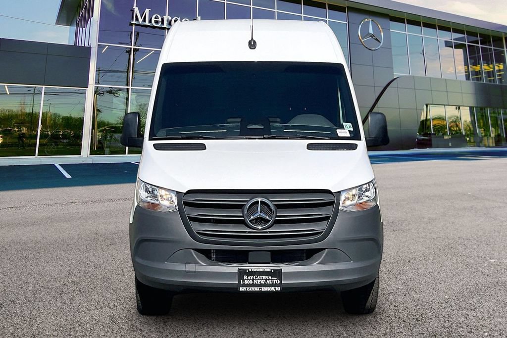 Used 2026 Mercedes-Benz Sprinter 3500 image 3