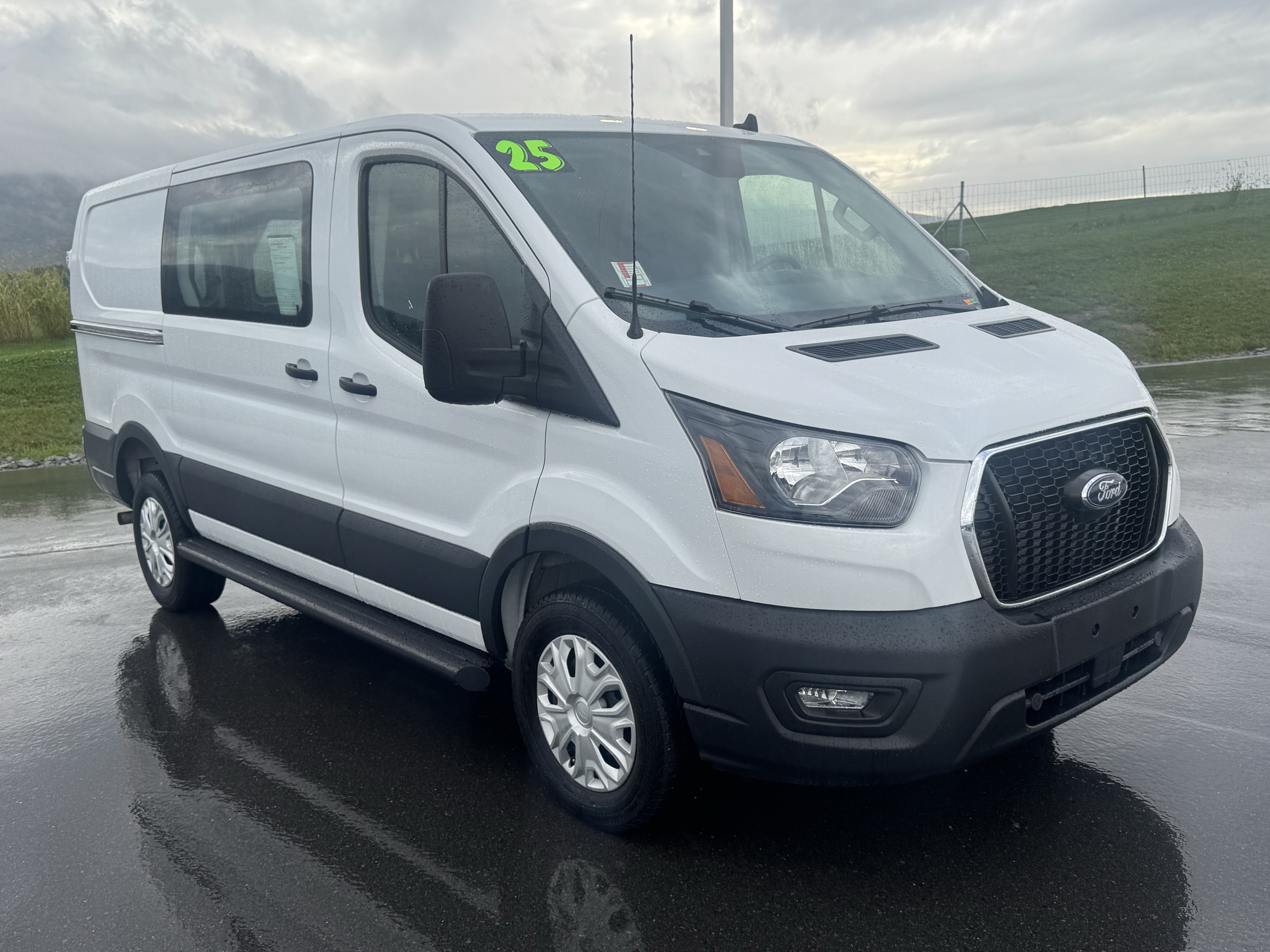 Used 2025 Ford Transit 250 Low Roof w/ Exterior Upgrade Package RWD image 1