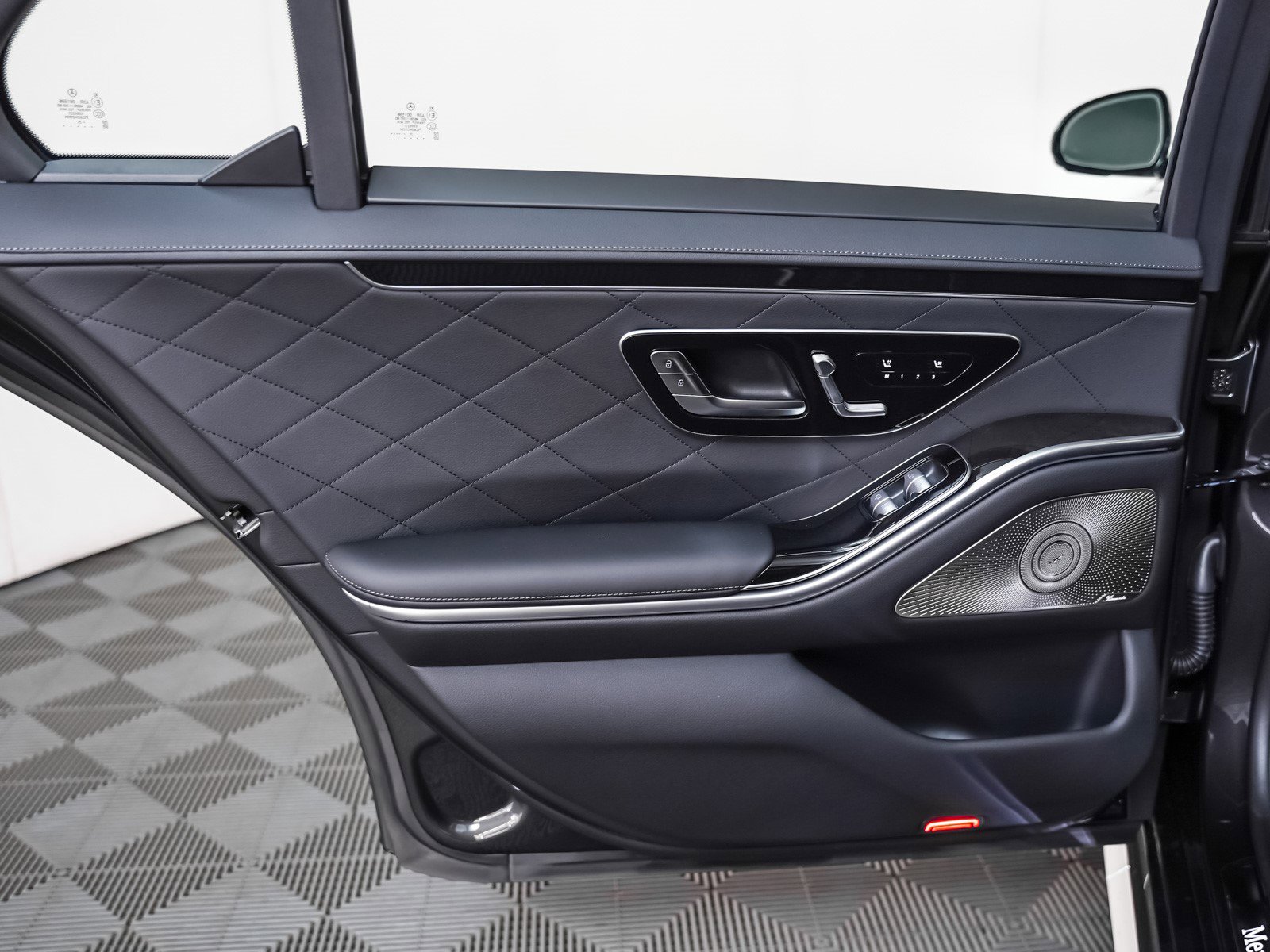 New 2026 Mercedes-Benz S 580 4MATIC Sedan image 20