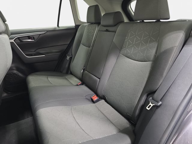 Certified 2022 Toyota RAV4 XLE w/ Convenience Package AWD/4WD image 13