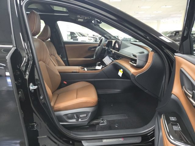 New 2026 Toyota Crown Signia AWD/4WD image 8