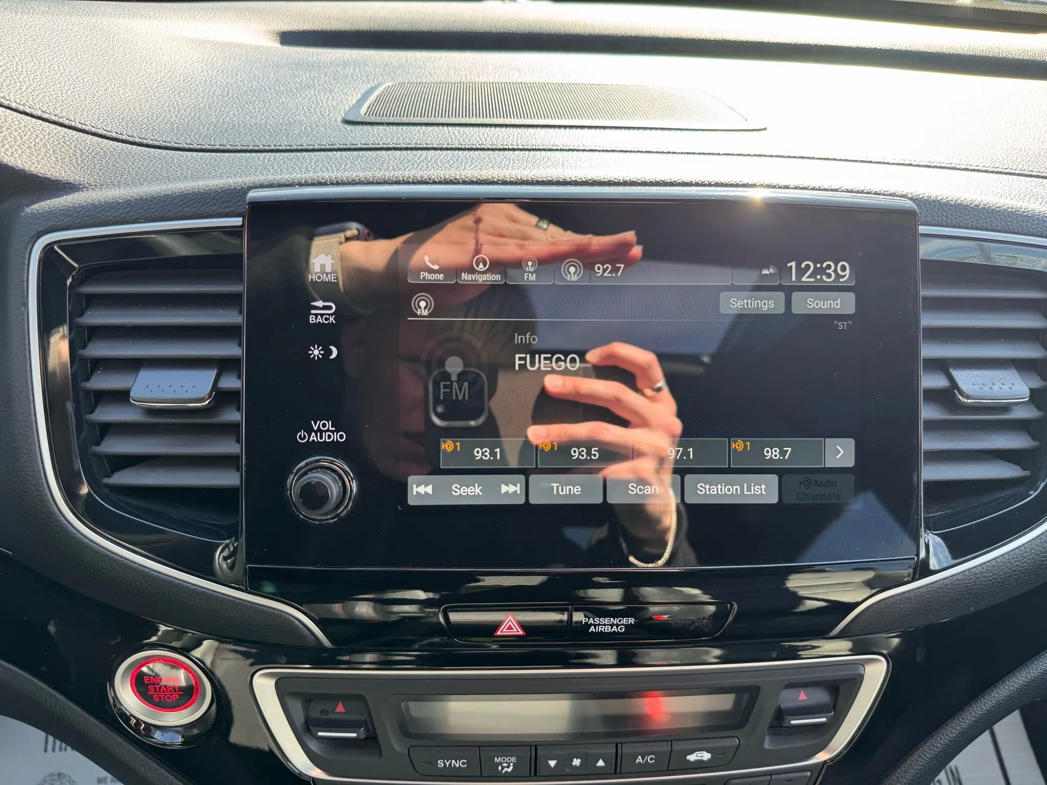 Used 2020 Honda Pilot Black Edition image 29