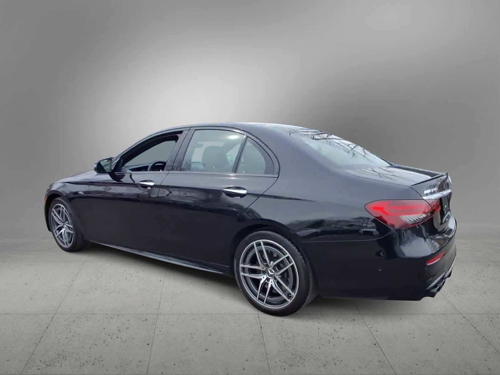 Used 2022 Mercedes-Benz E 53 AMG 4MATIC Sedan image 6