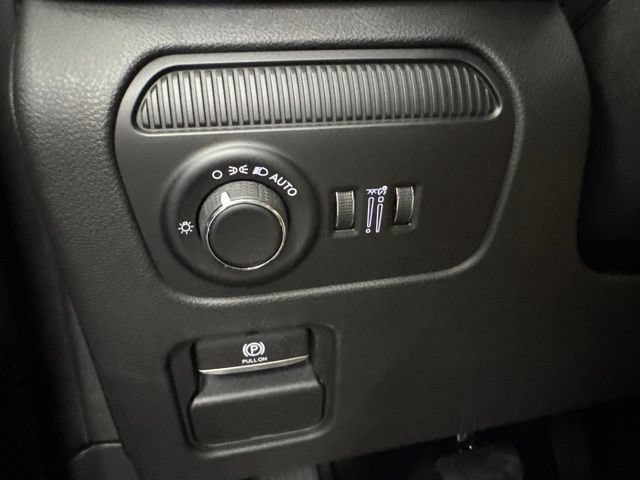 New 2026 Jeep Grand Wagoneer Summit AWD/4WD image 43