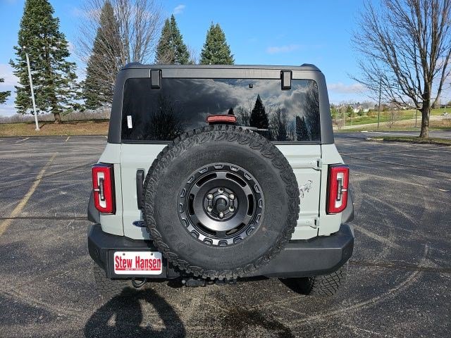 Used 2022 Ford Bronco Everglades image 5