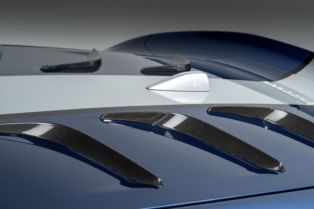 Certified 2022 Ferrari 812 Competizione image 54