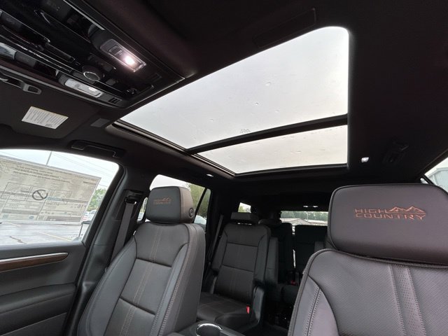 New 2026 Chevrolet Tahoe High Country w/ Sun And Tow Package AWD/4WD image 42