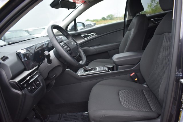 New 2026 Kia Sportage LX w/ LX Convenience Package AWD/4WD image 22