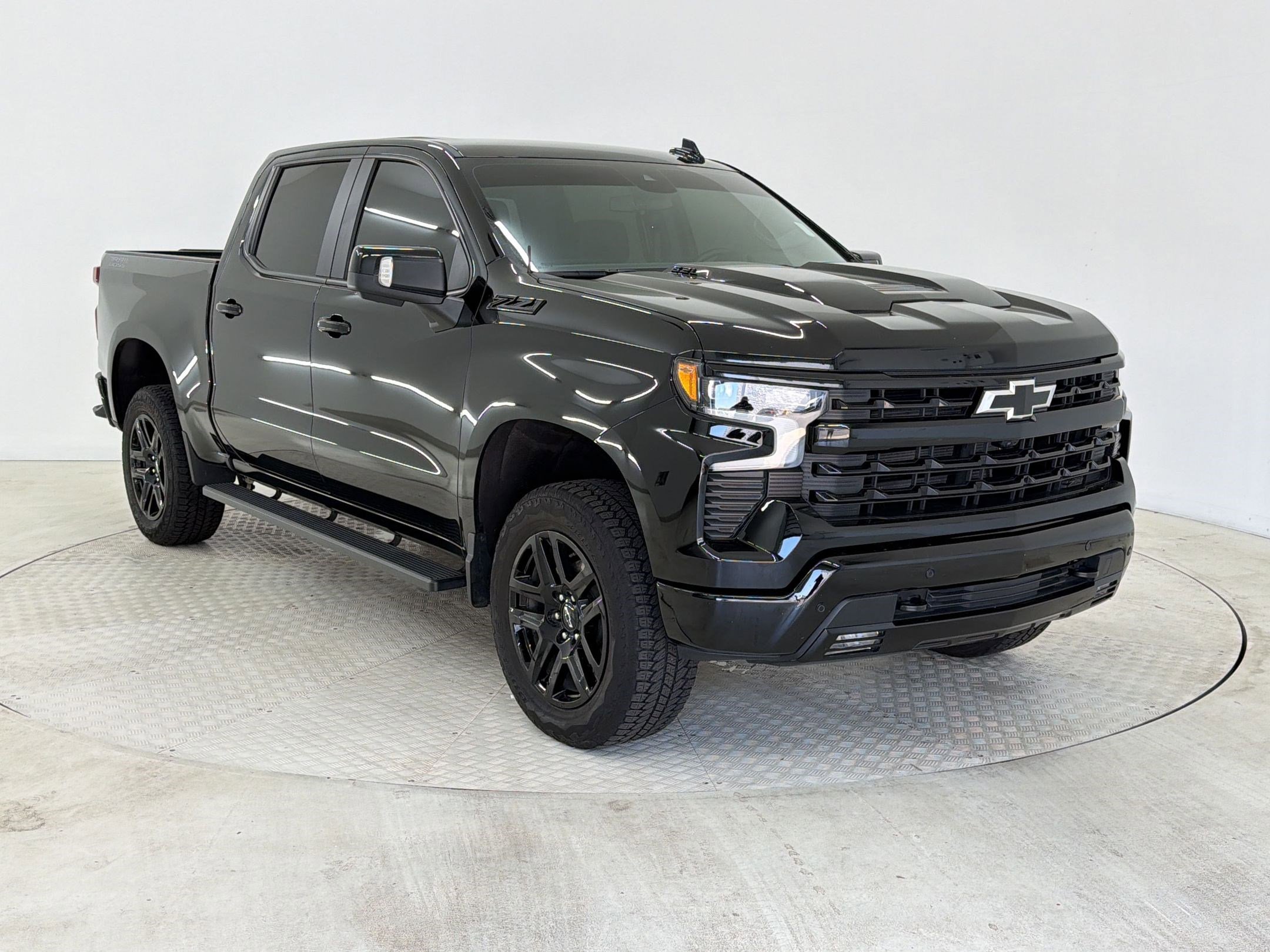 Used 2025 Chevrolet Silverado 1500 LT Trail Boss w/ LT Trail Boss Premium Package image 7