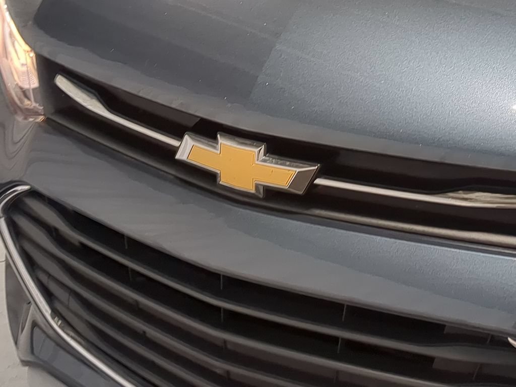Used 2021 Chevrolet Trax LT w/ Driver Confidence Package FWD image 15