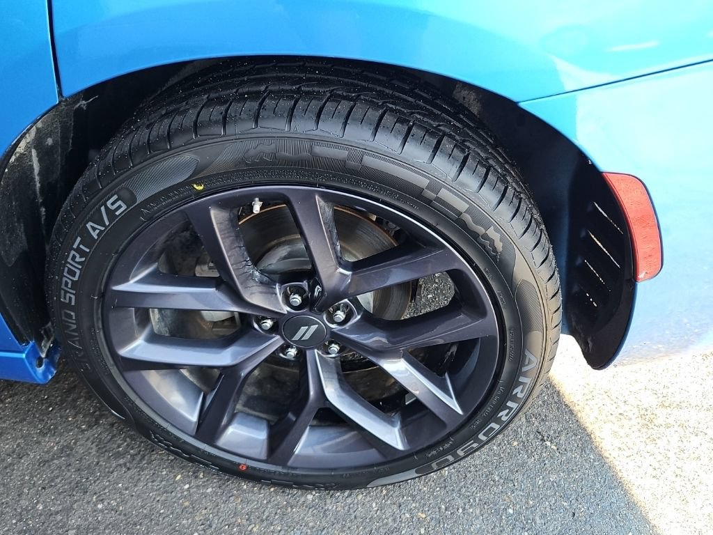 Used 2023 Dodge Charger SXT w/ Blacktop Package RWD image 25