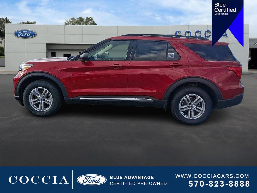 Certified 2022 Ford Explorer XLT w/ Equipment Group 202A image 7