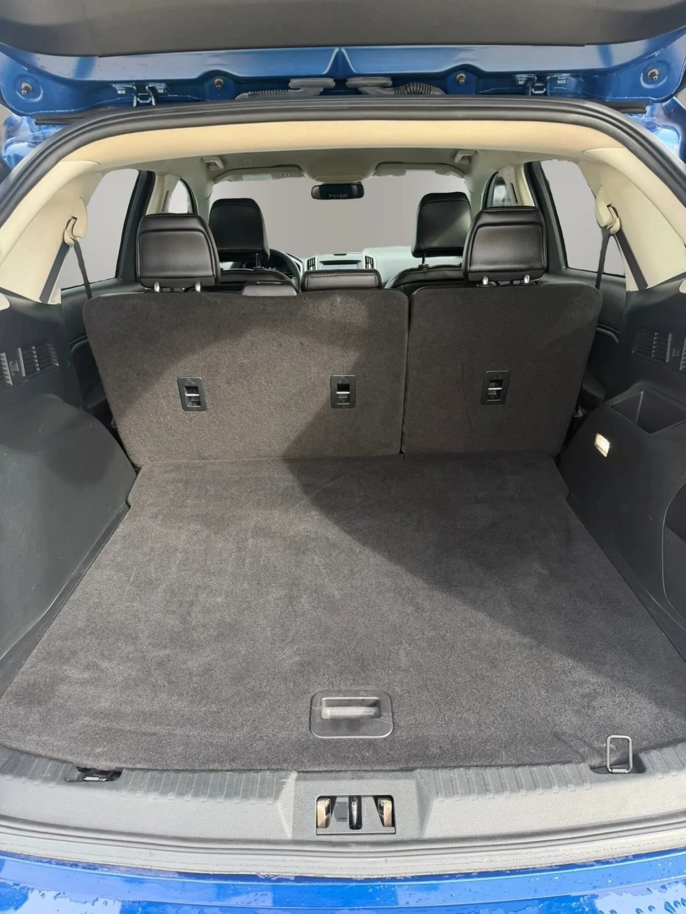 Used 2020 Ford Edge SEL w/ Convenience Package FWD image 19