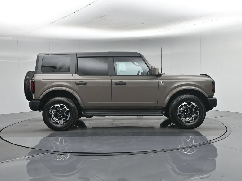 New 2026 Ford Bronco Outer Banks AWD/4WD image 26