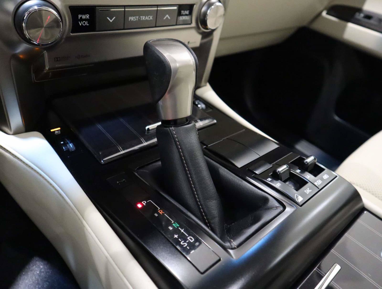 Used 2020 Lexus GX 460 Premium w/ Premium Package AWD/4WD image 33
