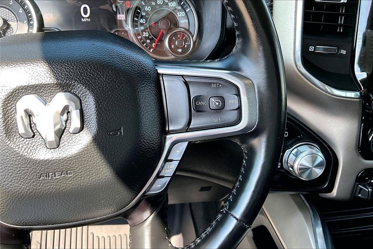 Used 2022 RAM 1500 Laramie AWD/4WD image 13