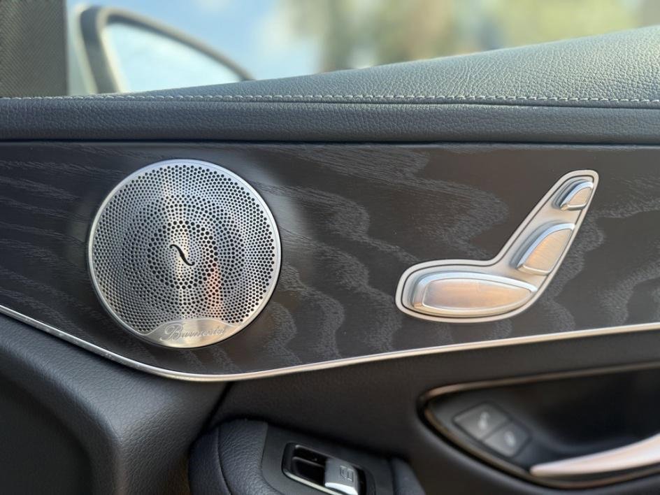 Used 2017 Mercedes-Benz GLC 300 4MATIC Coupe image 23