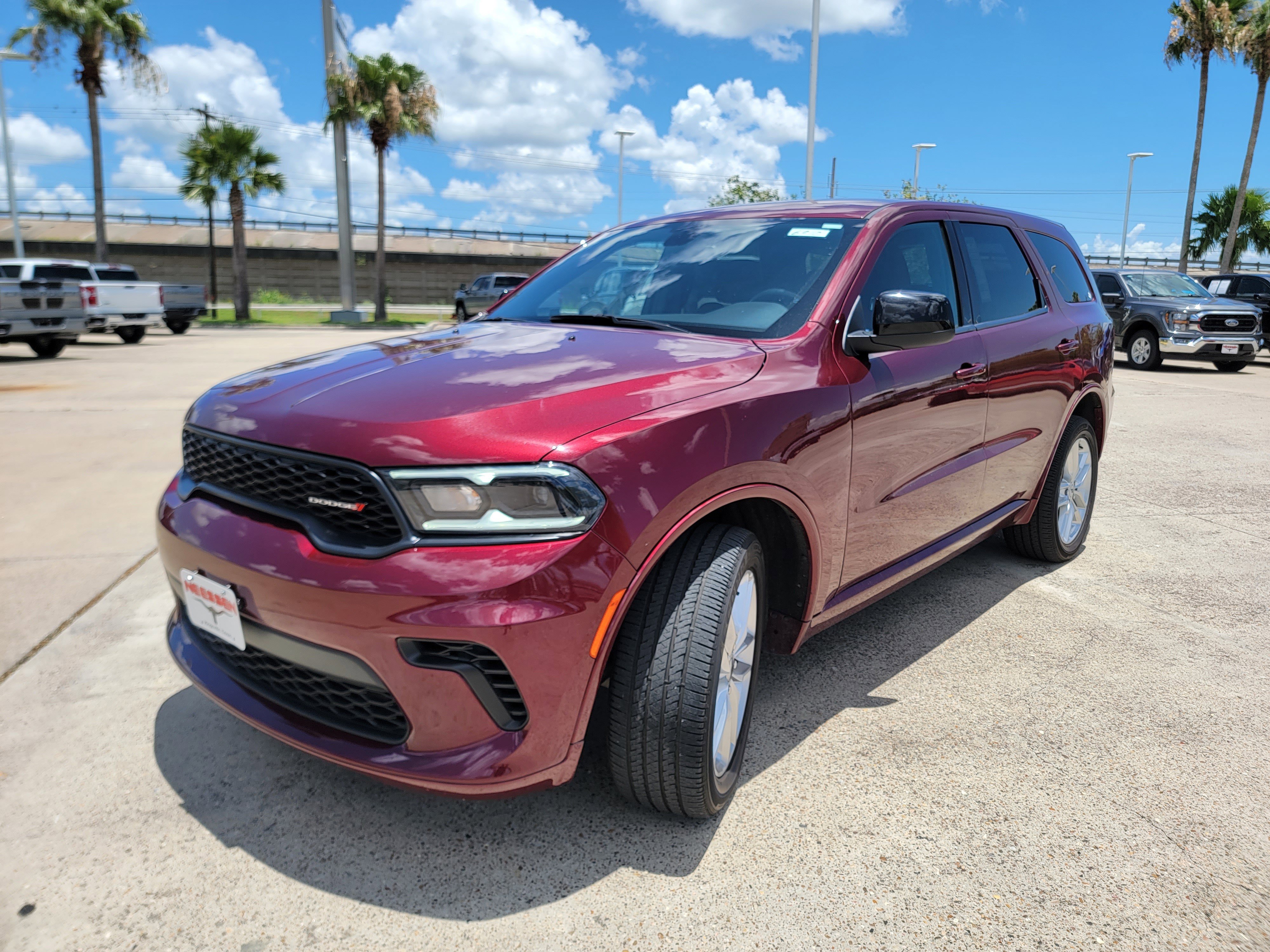 Used 2024 Dodge Durango GT image 3