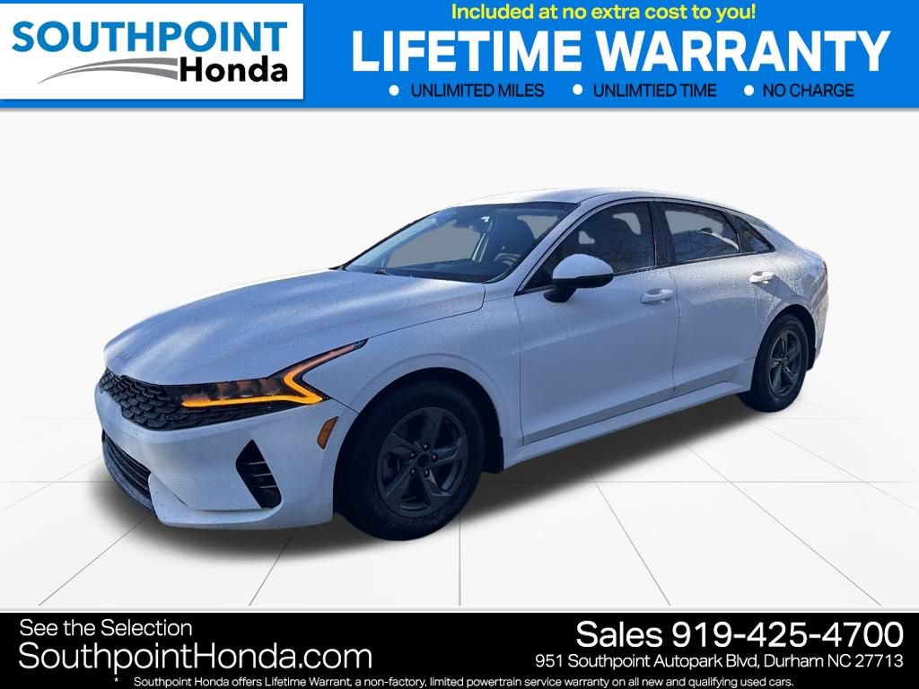 Used 2022 Kia K5 LX image 3