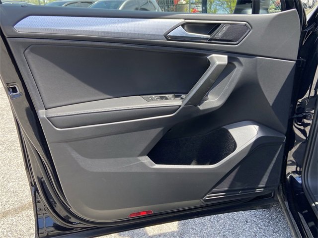 Used 2024 Volkswagen Tiguan S image 24