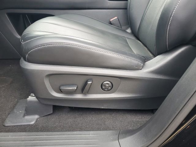 Used 2023 INFINITI QX60 Luxe w/ Performance Audio Package image 30