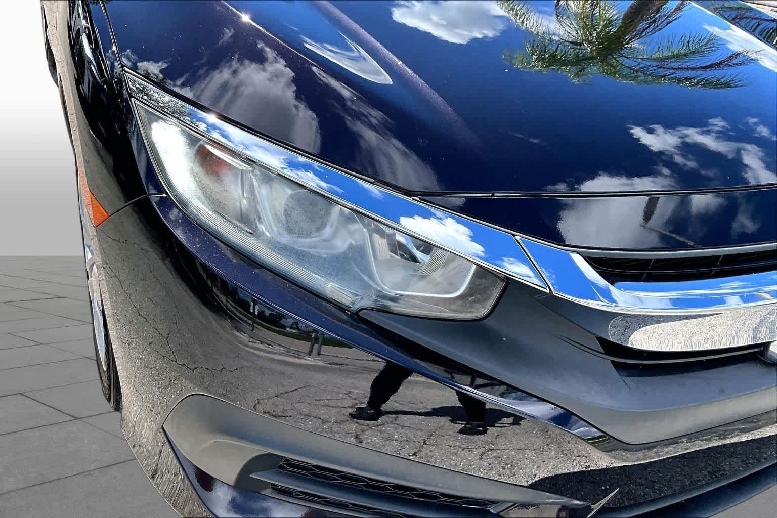 Used 2018 Honda Civic LX image 28